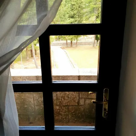 Vila Lastva Trebinje * Lastva
