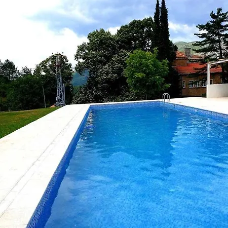 Aparthotel Vila Lastva Trebinje *